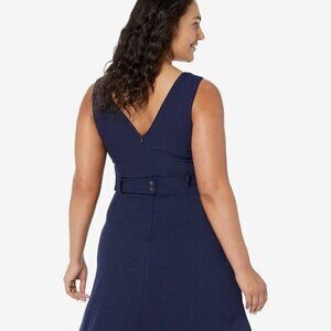 Vince Camuto  Pixie Crepe V-Neck Fit-and-Flare w/Self Belt At Back Waist 10  NWT